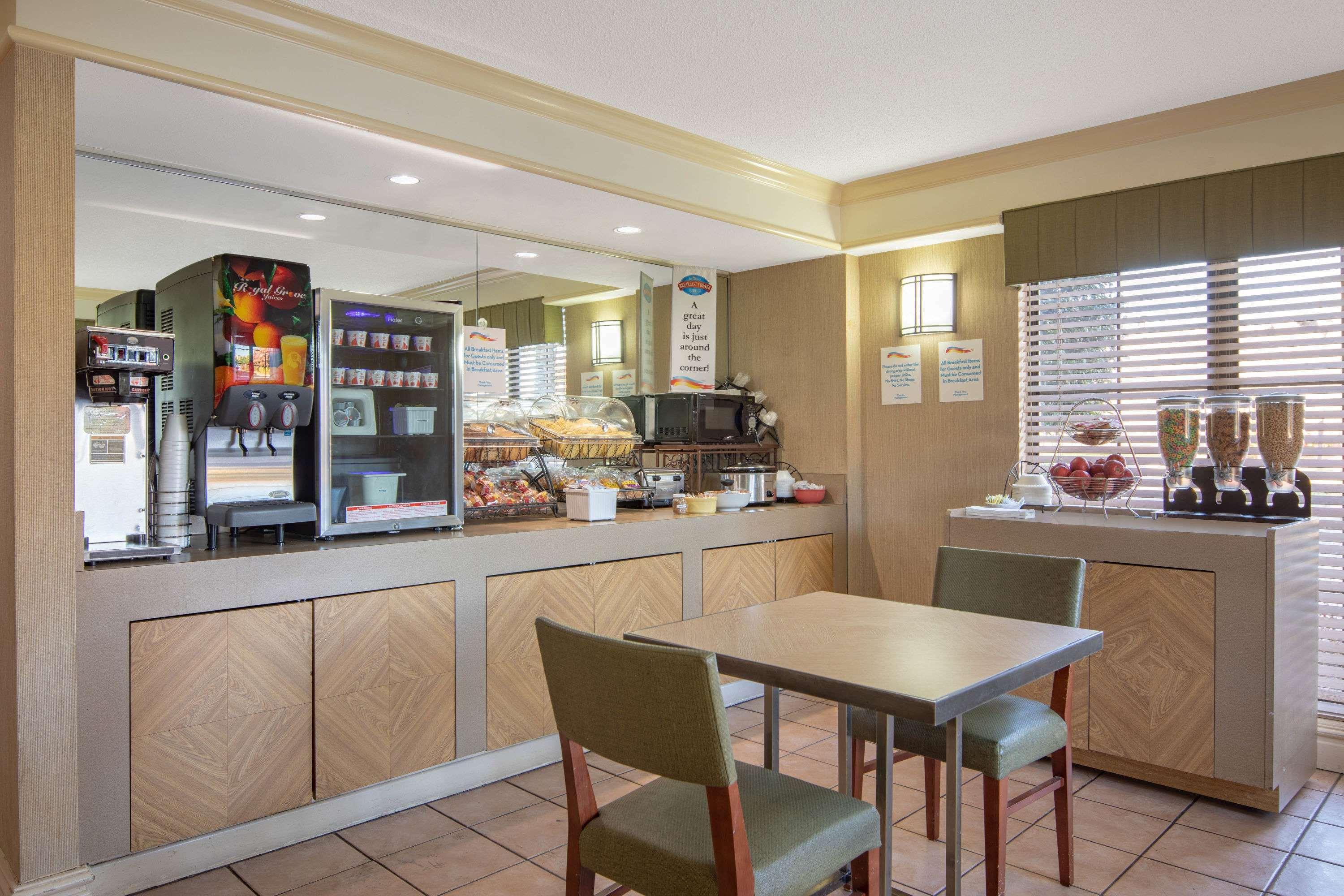 Budget Inn & Suite Atlanta Marietta Stadium Eksteriør bilde