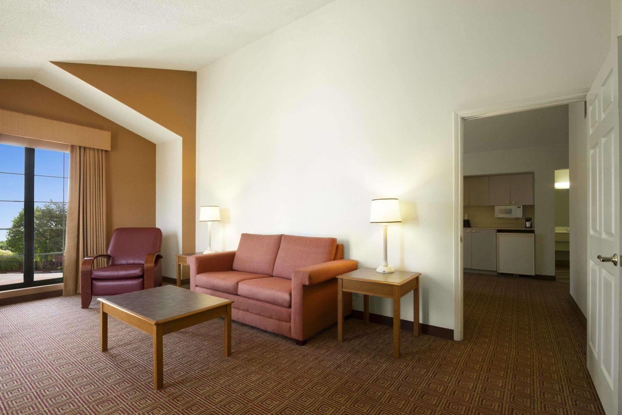 Budget Inn & Suite Atlanta Marietta Stadium Eksteriør bilde